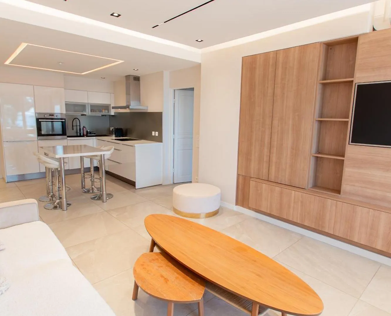 Elegant T3 - Vue Mer - Croisette Cannes 0*,